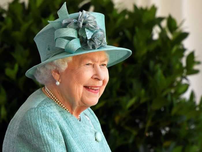 The Queen was 'interested' in a blockchain journal she received in the post, according to her private office