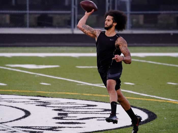 Colin Kaepernick is still working hard to return to the NFL, training 5 days a week, and throwing bombs to Eric Reid