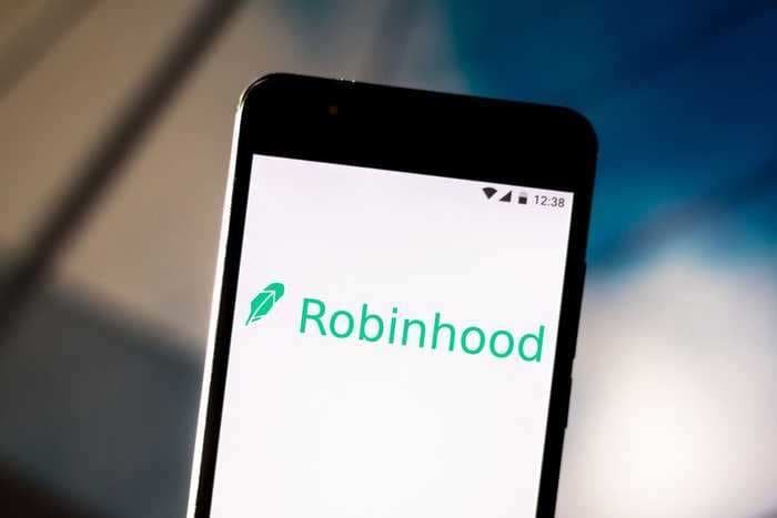 Robinhood has reportedly hired Goldman Sachs to lead an IPO that could value the stock-trading app at more than $20 billion