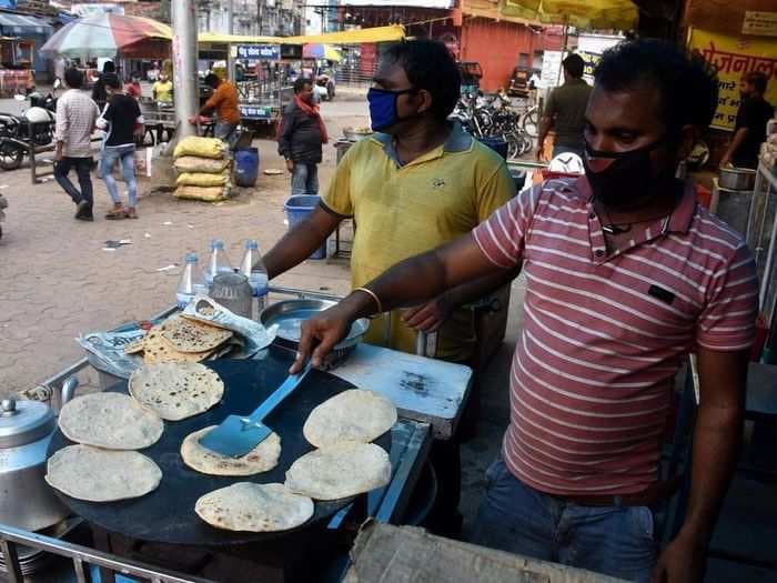 Swiggy to onboard 36,000 street vendors as part of the PM SVANidhi scheme