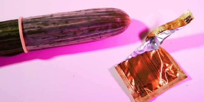 How to choose the right fitting condom and material to protect against STIs and pregnancy