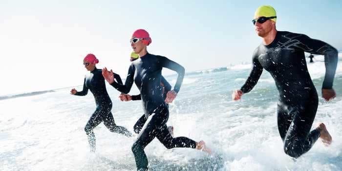 The key differences between swimming and running