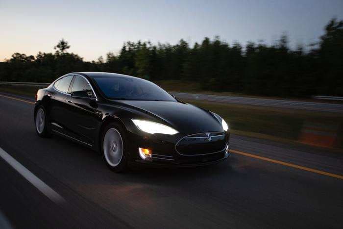 Here’s how much a Tesla model-3 might cost in India