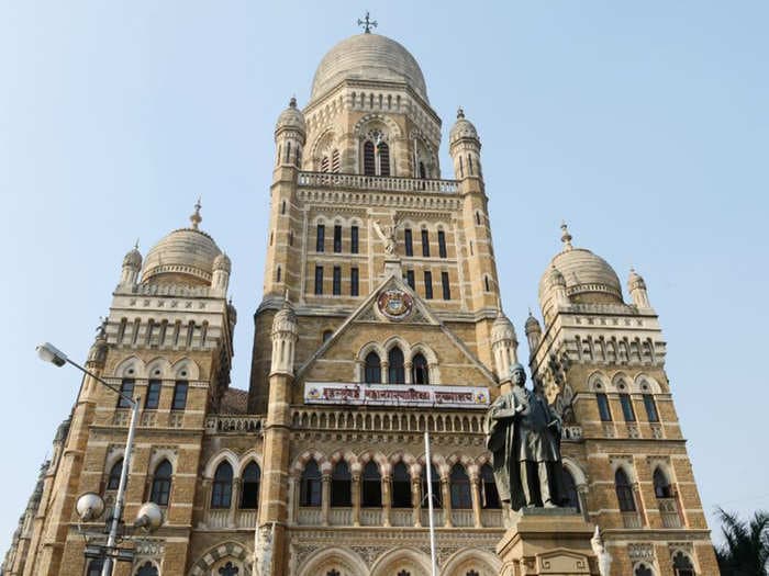 BMC allows public to celebrate New Year indoors