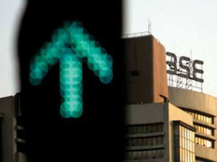 Markets at record high: HCL Tech, Infosys, Tech Mahindra drive Sensex above 49000, Nifty inches closer to 14,500