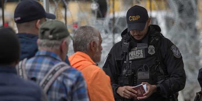 A US Customs and Border Protection officer was sentenced to 30 months for taking a $6,000 bribe at the US-Mexico border