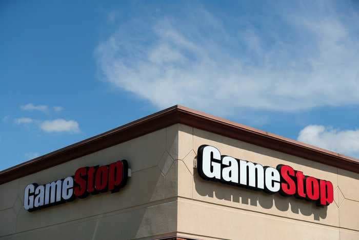 GameStop's CFO Jim Bell due to exit the company with a package worth about $30 million