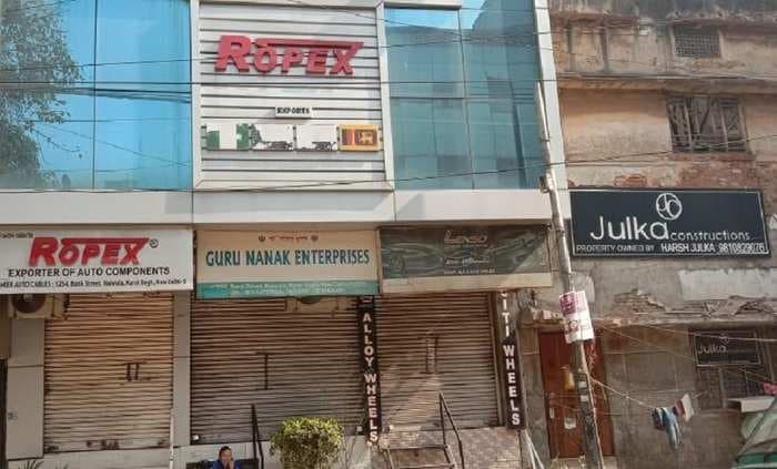 Bharat Bandh – over eight crore traders across India shut shop in protest against rising fuel prices and changes in GST rules