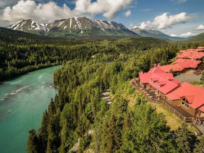 2 cruise lines are pivoting to offer summer 'land tours' in Alaska - see what it'll be like to take