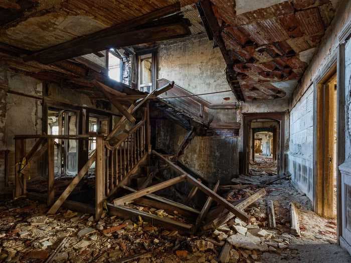 Look inside the McNeal Mansion, an abandoned 10,000-square-foot home from the 1800s that nature is reclaiming