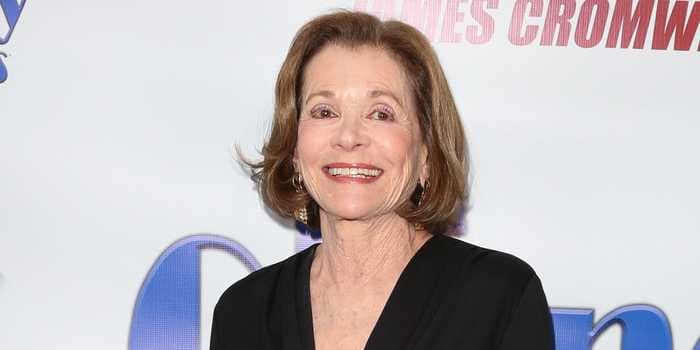 Jessica Walter, the Emmy-winning actress and 'Arrested Development' star, has died at 80