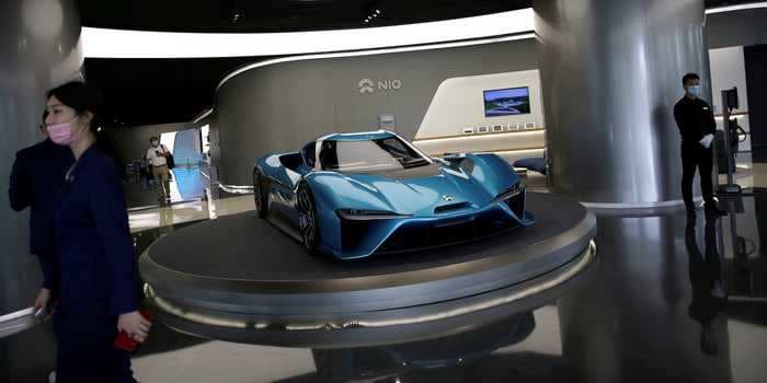 Nio, XPeng jump 7% after announcing 'robust' 1st quarter deliveries despite chip shortage