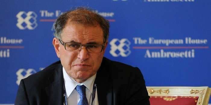 'Dr. Doom' economist Nouriel Roubini says markets are 'extremely frothy' and participants are taking too much risk