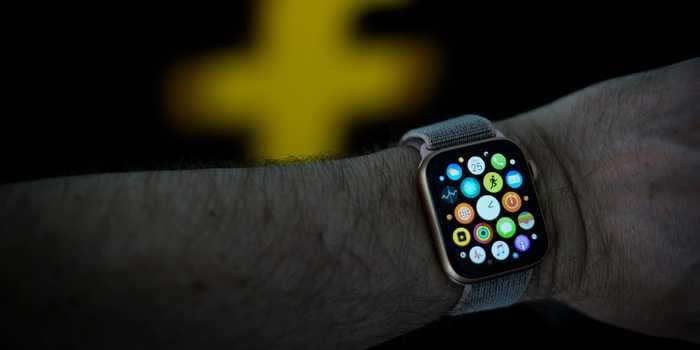 How to delete apps on an Apple Watch to save space for updates and new apps