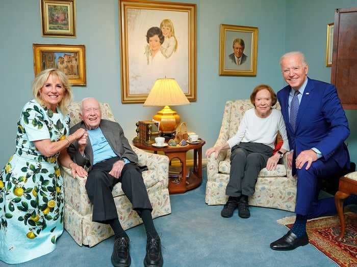 Here is why the Bidens seem to tower over the Carters in that bizarre viral photo of the president and first lady with their oldest living counterparts
