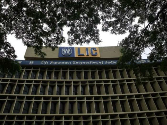 Insurance giant LIC announces 5-day work week from May 10 for its employees