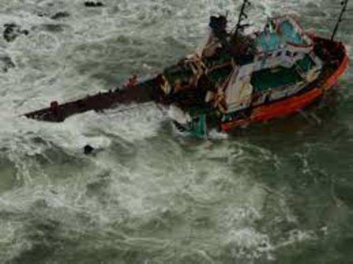 Indian Navy rescues 146 people on board from a barge which went adrift off Heera oil fields