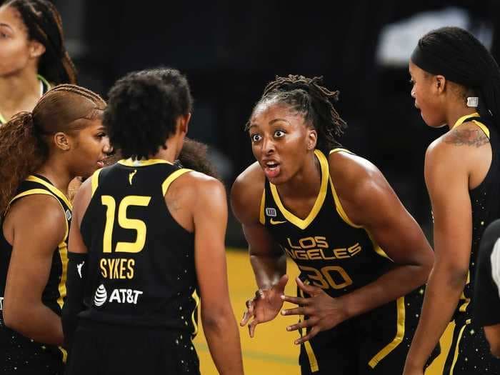 The Los Angeles Sparks signed a 6-figure deal that will give every player her own custom nutrition plan - the first of its kind in the WNBA