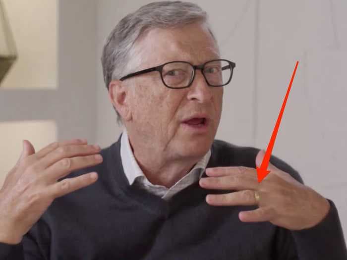 Bill Gates was wearing his wedding ring at a virtual event nearly 2 weeks after announcing his divorce