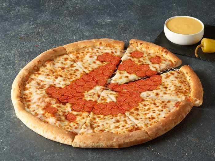 Papa John's is giving away 10,000 slices of pizza to celebrate Bitcoin Pizza Day. The fast-food chain explained the reason behind the giveaway.