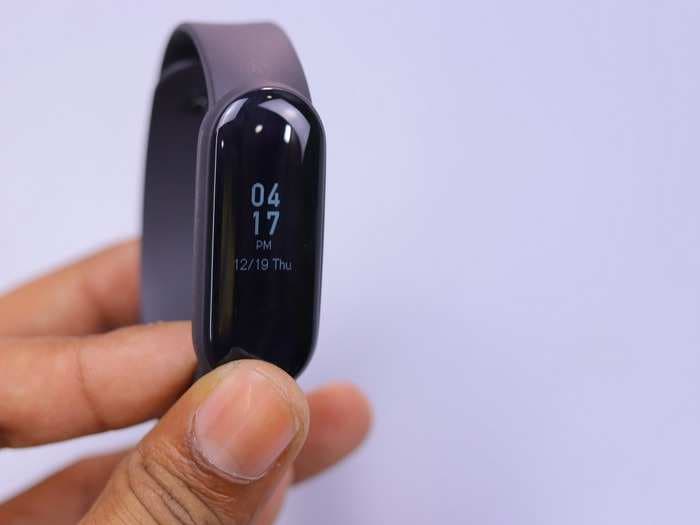 Best fitness band with Spo2 blood pressure monitoring