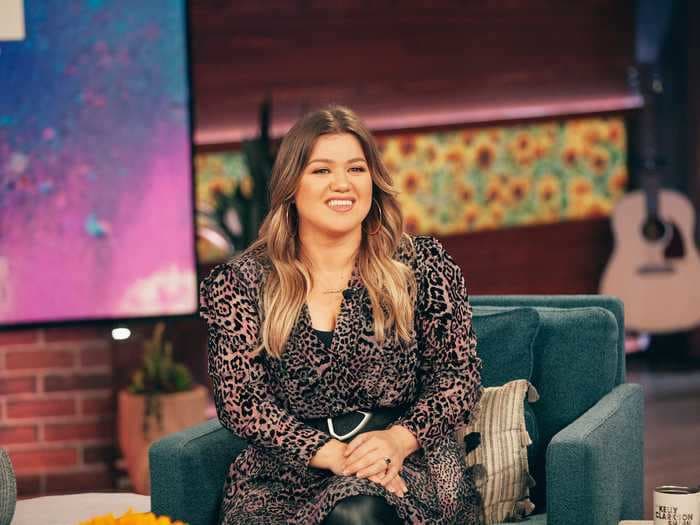 Kelly Clarkson said she will never get Botox and hopes she wrinkles 'like a dog' to show people aging is normal