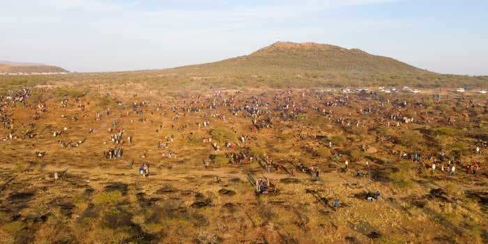 Thousands of people flocked to a South African village digging for diamonds, only to find out they were quartz