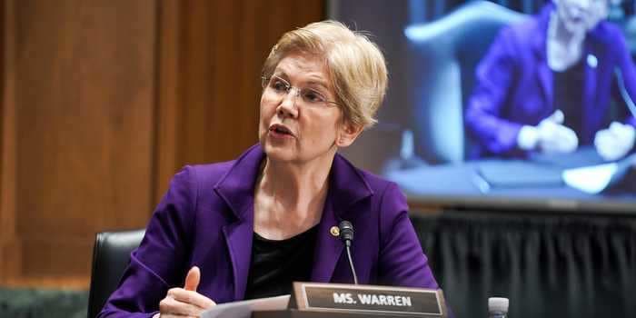 Elizabeth Warren demands answers from the SEC on crypto regulation by the end of July