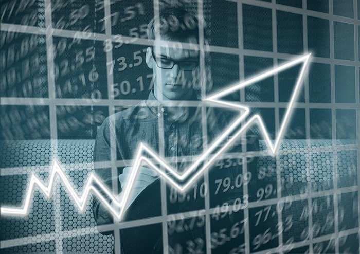 Cognizant guidance gets peer stocks like HCL Tech and Tech Mahindra buzzing