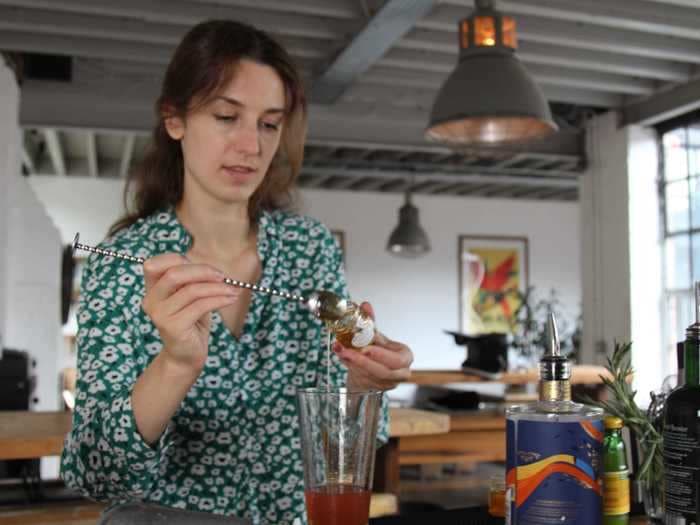 I went to a fancy $100 cocktail-making class for non-alcoholic drinks. I discovered that a 'virgin' Rose and Pine Martini tasted just as good - without the headaches.