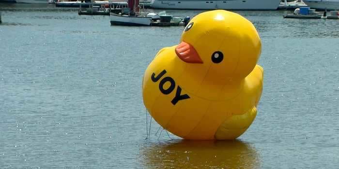 A 25-foot-tall rubber duck suddenly appeared in a Maine harbor. Residents have no idea why.