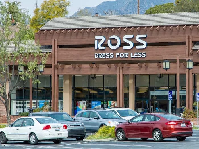 Ross Stores' Q2 sales soared as bargain-hunters spent strongly, but the retailer sees supply-chain and COVID costs on the rise