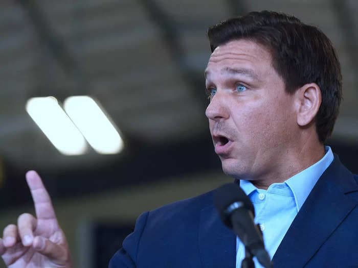Florida's education department warns school districts: Follow DeSantis' ban on mask mandates within 48 hours or get fined