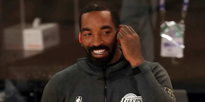 NBA veteran JR Smith is making an unprecedented switch to college golf at an HBCU while making his first-ever PowerPoints