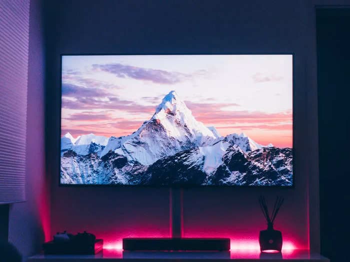 Best 65-inch 4K TVs under ₹70,000 in India