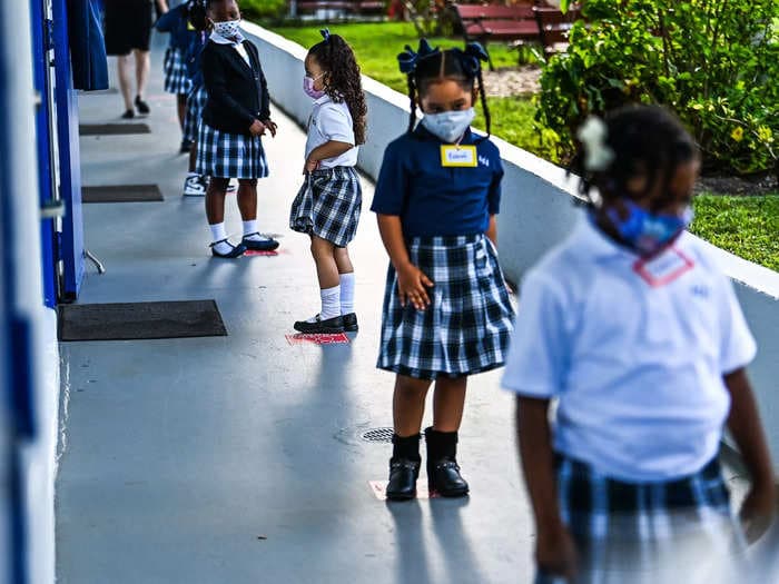 Florida withholds funds from 2 school districts that mandated masks, despite judge ruling mask bans as unconstitutional