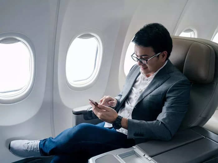 An aviation startup wants to revolutionize frequent flyer programs by letting travelers earn cryptocurrency simply by flying: Meet FlyCoin