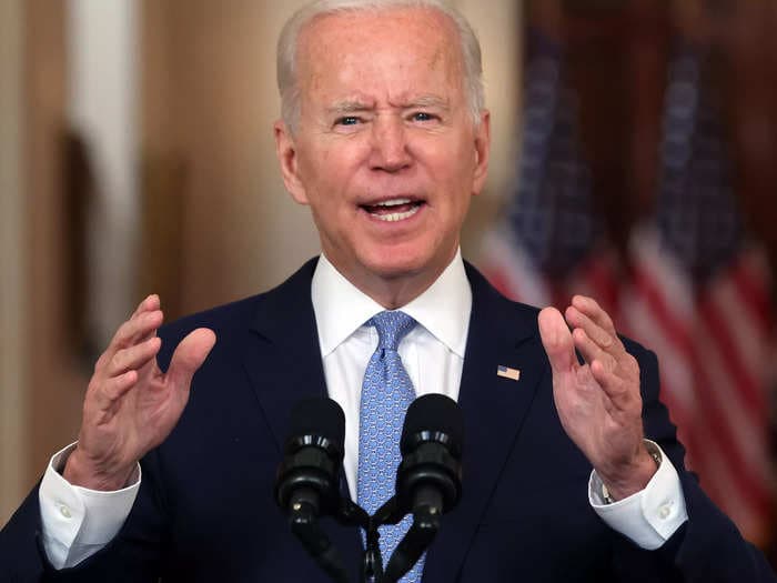 President Biden is set to meet with execs from Disney, Microsoft, and Walgreens to discuss his vaccine mandate plans, a report says