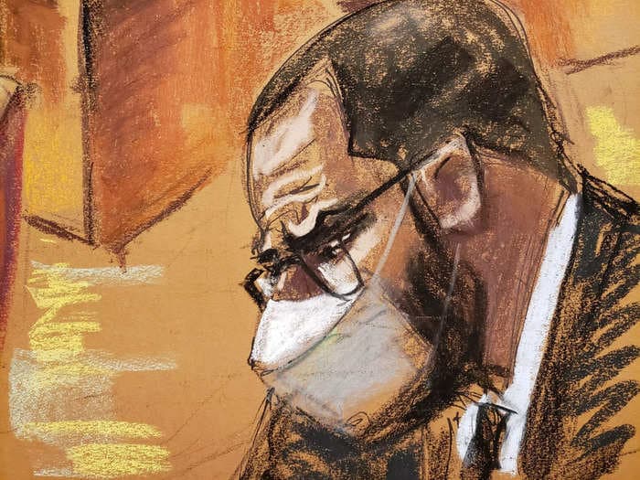 R. Kelly's defense team rests after witnesses, including a former Chicago cop, told the jury they never saw the singer abuse anyone