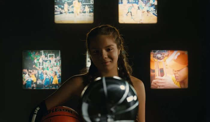 Elena Delle Donne and Gatorade teamed up with a basketball prodigy in an ad celebrating 25 years of WNBA greatness