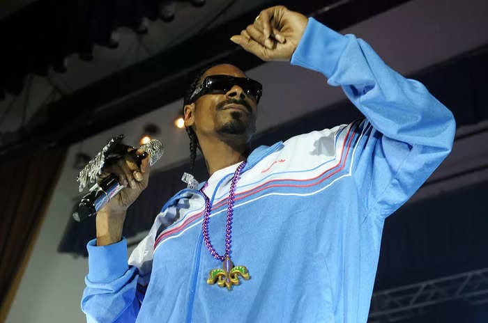 Snoop Dogg’s new project will let fans party with him inside his LA mansion — and potentially be neighbours