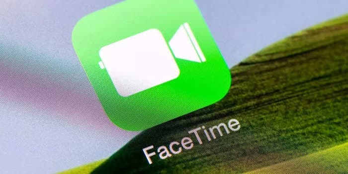 iOS 15 lets you use Portrait Mode in FaceTime to blur your background on a call - here's how to do it