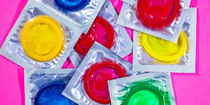 6 common condom mistakes that can significantly increase your chances of pregnancy