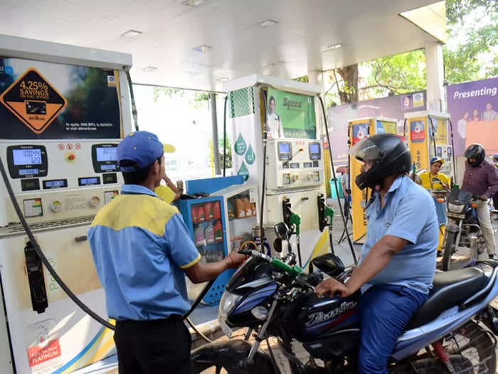 Petrol and diesel prices hit fresh record high, increase for 6th straight day