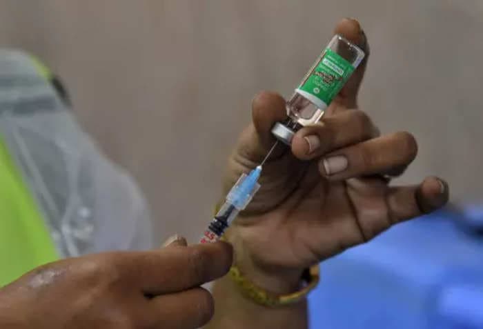 Total COVID-19 vaccine doses administered in India crosses one billion