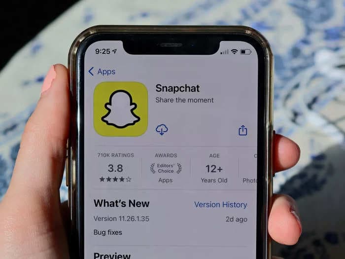 Snapchat’s upcoming family centre feature will allow parents to see who is chatting with their teenage children