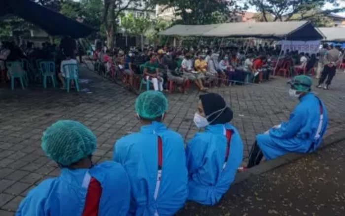 COVID-19 pandemic killed 80,000-180,000 health workers till May 2021, says WHO