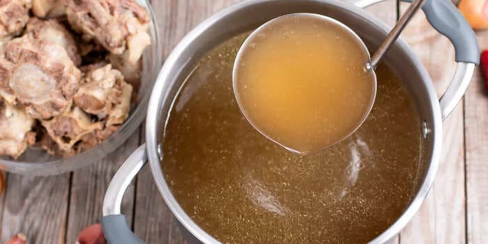 Why dietitians recommend you skip the bone broth diet even though it works