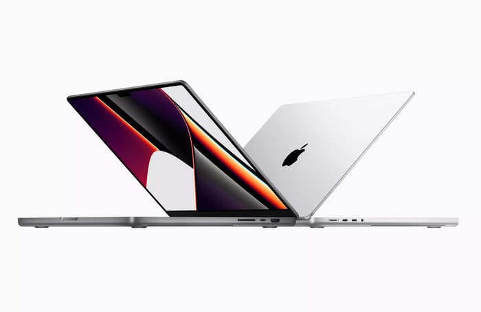 Shipping time for custom configurations of new MacBook Pro models delayed to late November