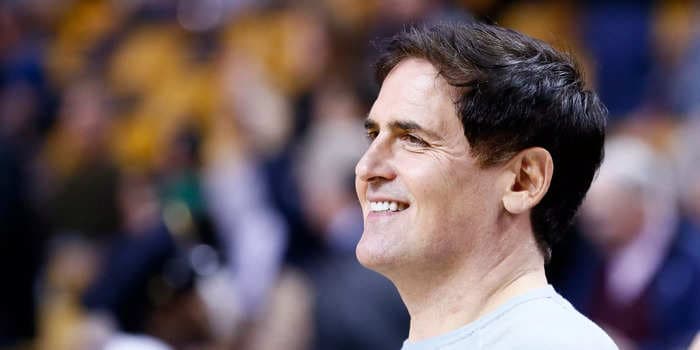 Mark Cuban's Dallas Mavericks say they'll give $100 in bitcoin to people who download the Voyager Digital app this week
